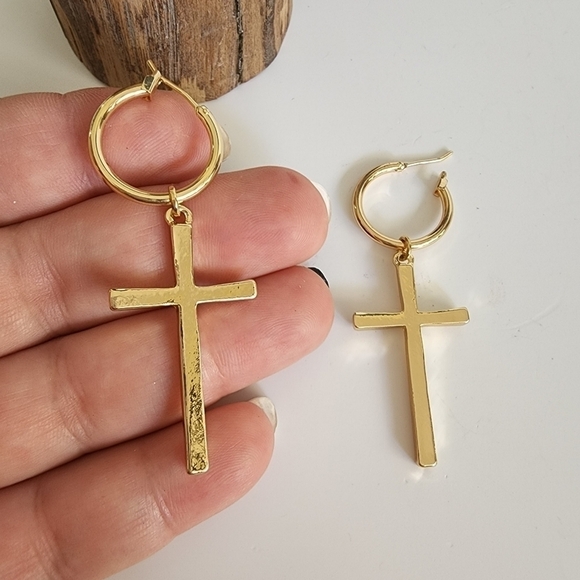 NEW Golden Cross Metal Hoop Dangle Earrings - Picture 8 of 8
